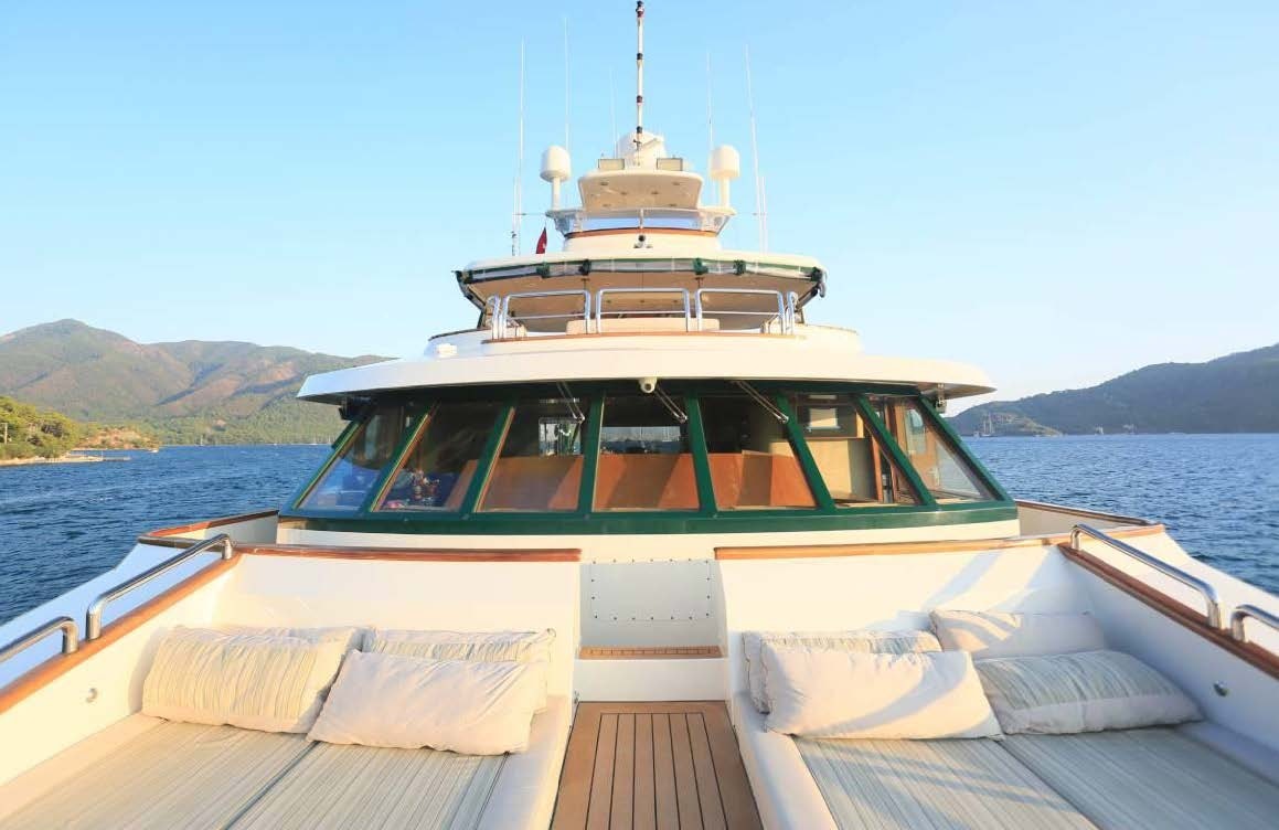FORTY LOVE yacht charter 4