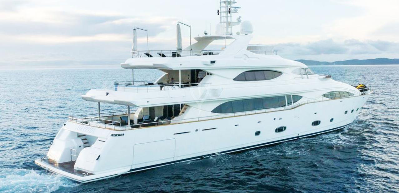 PARADISE YACHT CHARTER yacht charter
