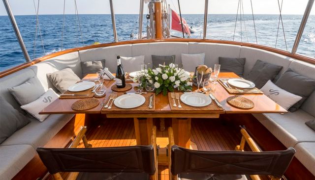 SEA PRINCE yacht charter 5