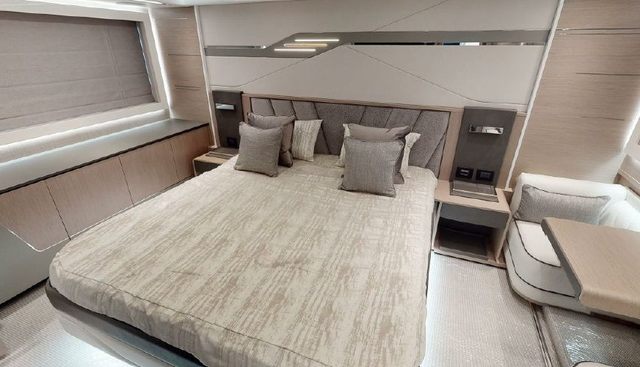 AQUA yacht charter 5