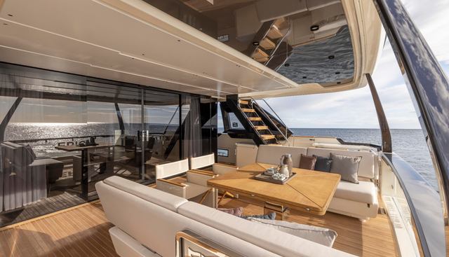 B.A.13 yacht charter 5