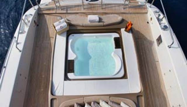 O yacht charter 2