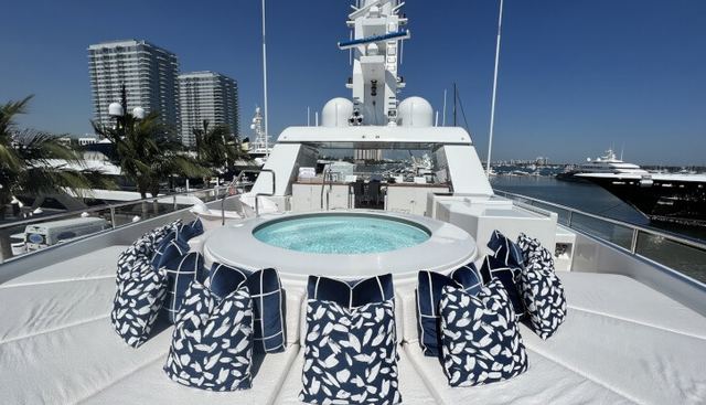 SPORT yacht charter 3
