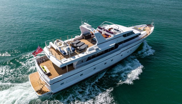 CAMENA II yacht charter 5