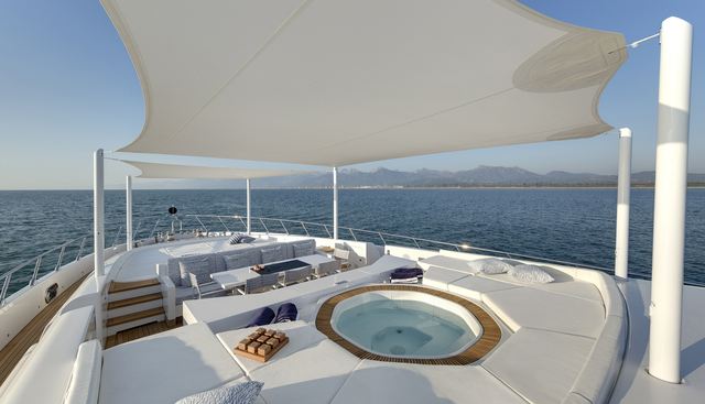 DA VINCI yacht charter 3