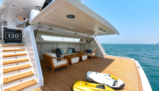 ROCKET ONE yacht charter 5