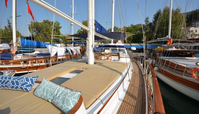 ELOA yacht charter 4