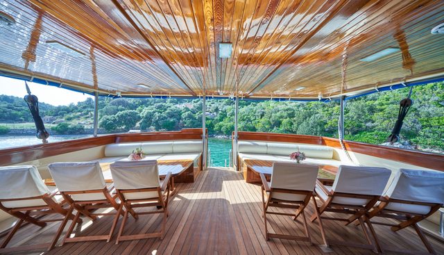 TAJNA MORA yacht charter 5
