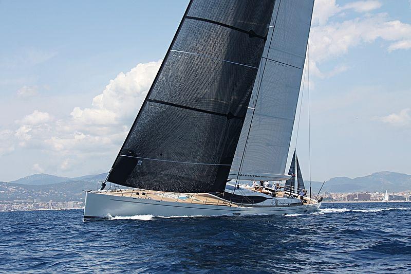 MES AMIS YACHT CHARTER yacht charter