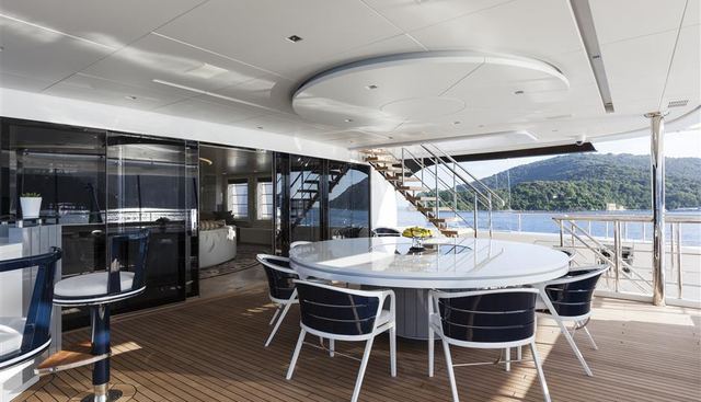QUINTA ESSENTIA yacht charter 4