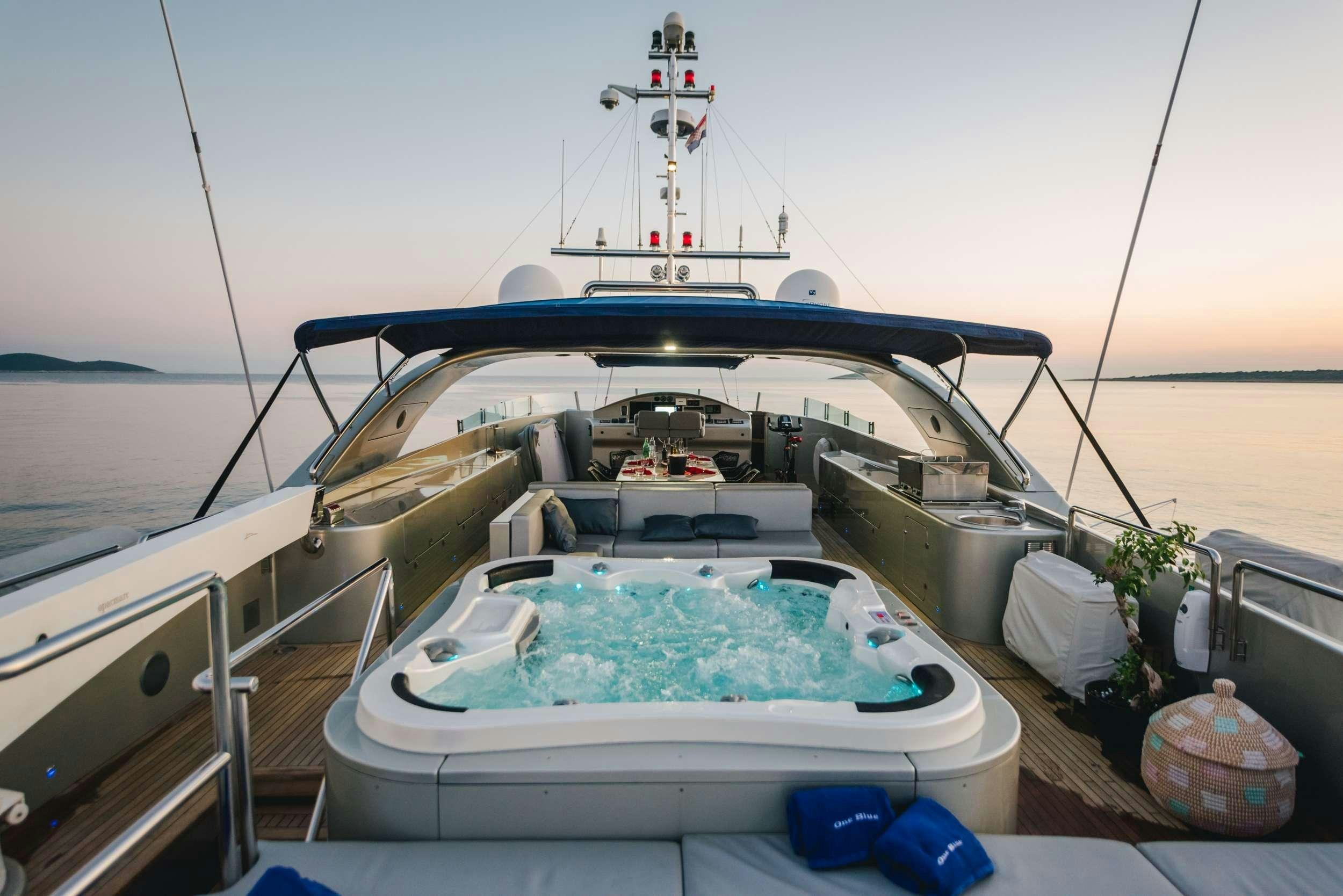 ONE BLUE yacht charter 5