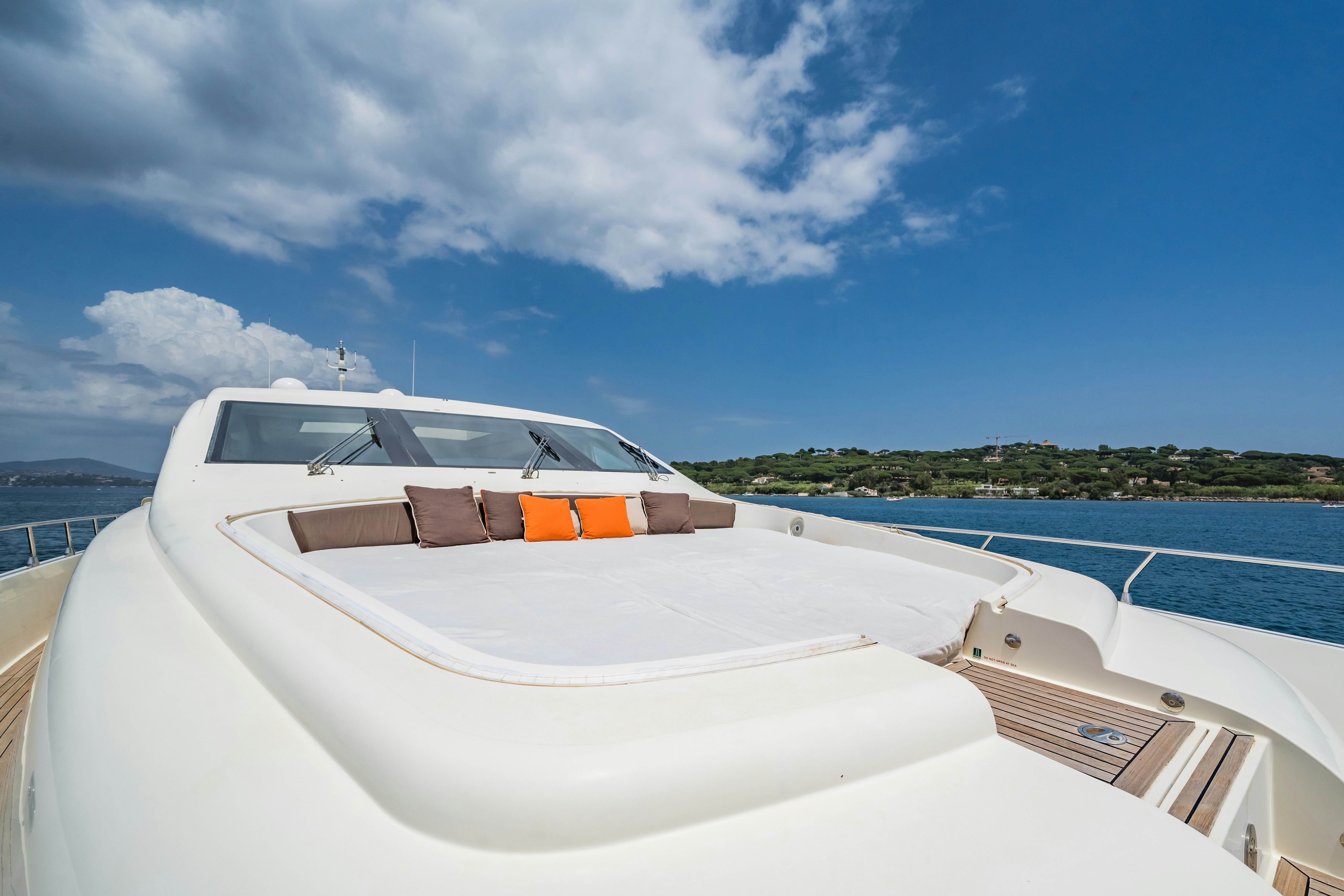 ECLAT yacht charter 2