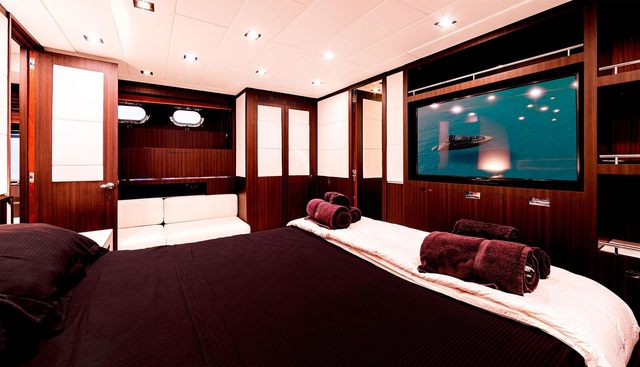 BOBY yacht charter 5