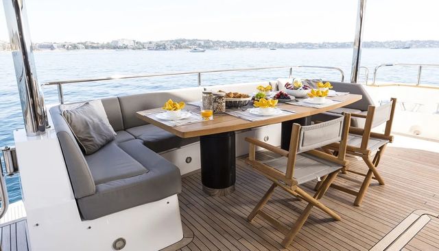 AQUA ANGEL yacht charter 5