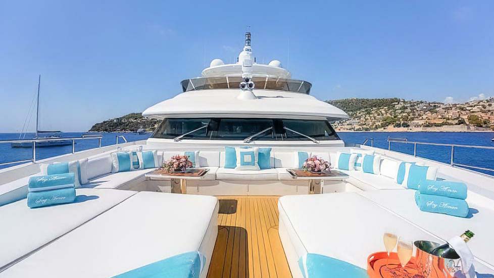 NELA yacht charter 3