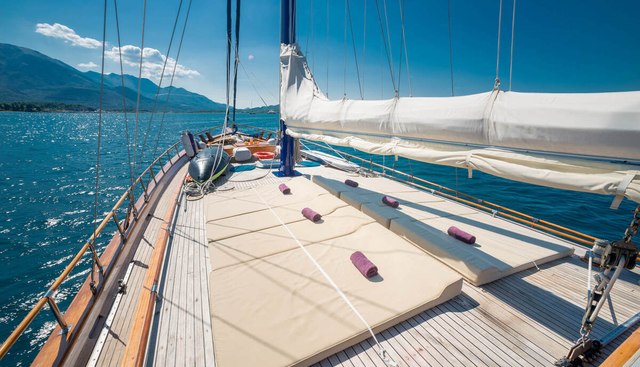 KAPTAN SEVKET yacht charter 3