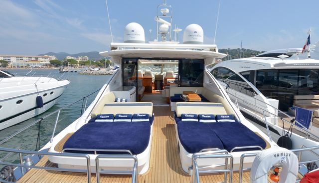 VANINA V yacht charter 3