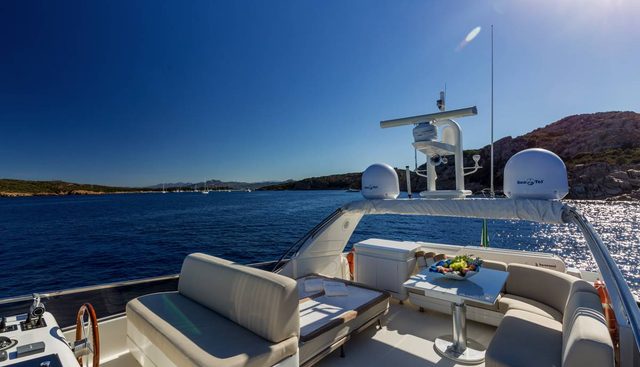 SERENITY III yacht charter 3