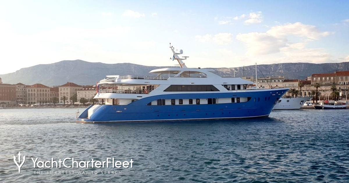 SAN ANTONIO yacht charter 2