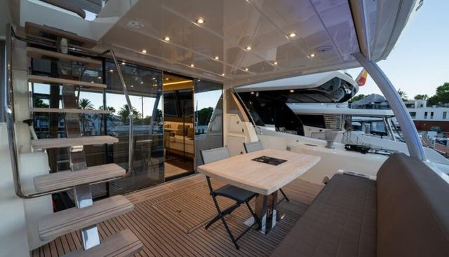 GOOD TIMES yacht charter 5