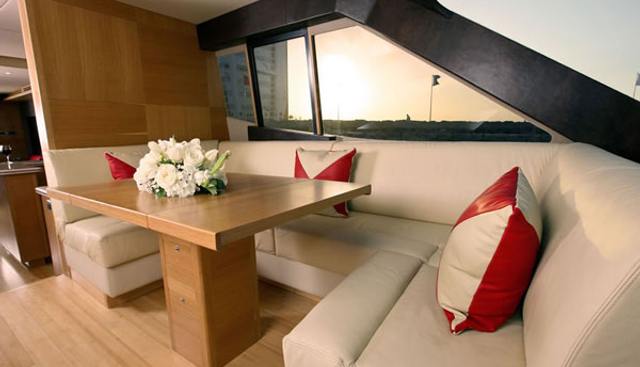 DURETTI 85 yacht charter 4
