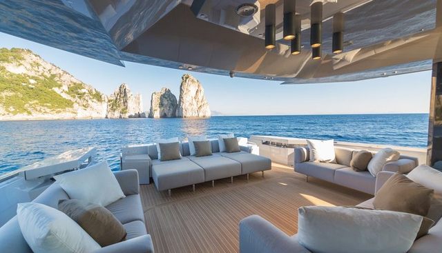 BOOM SHAKALAKA yacht charter 3
