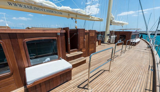 RHEA yacht charter 5
