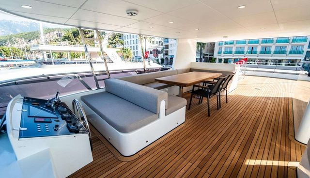BELUGA yacht charter 4