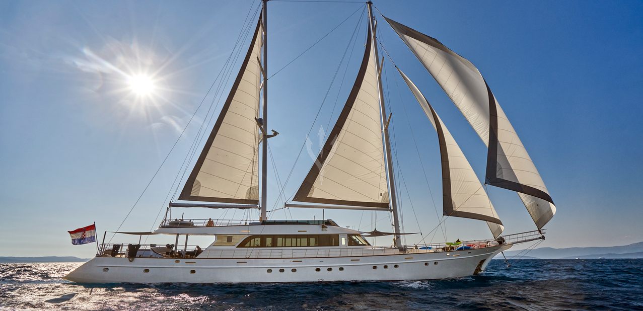 LADY GITA YACHT CHARTER yacht charter