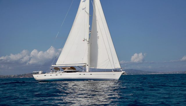MIDNIGHT yacht charter 4