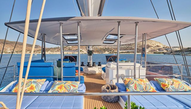 APHAEA yacht charter 4