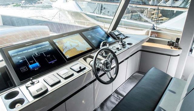 PERFECTION yacht charter 4