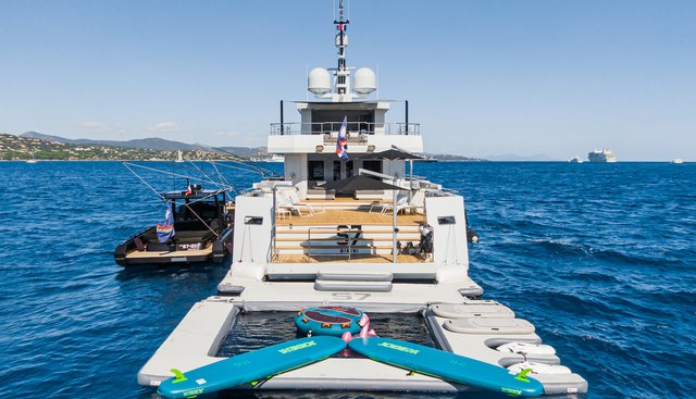 S7 yacht charter 5