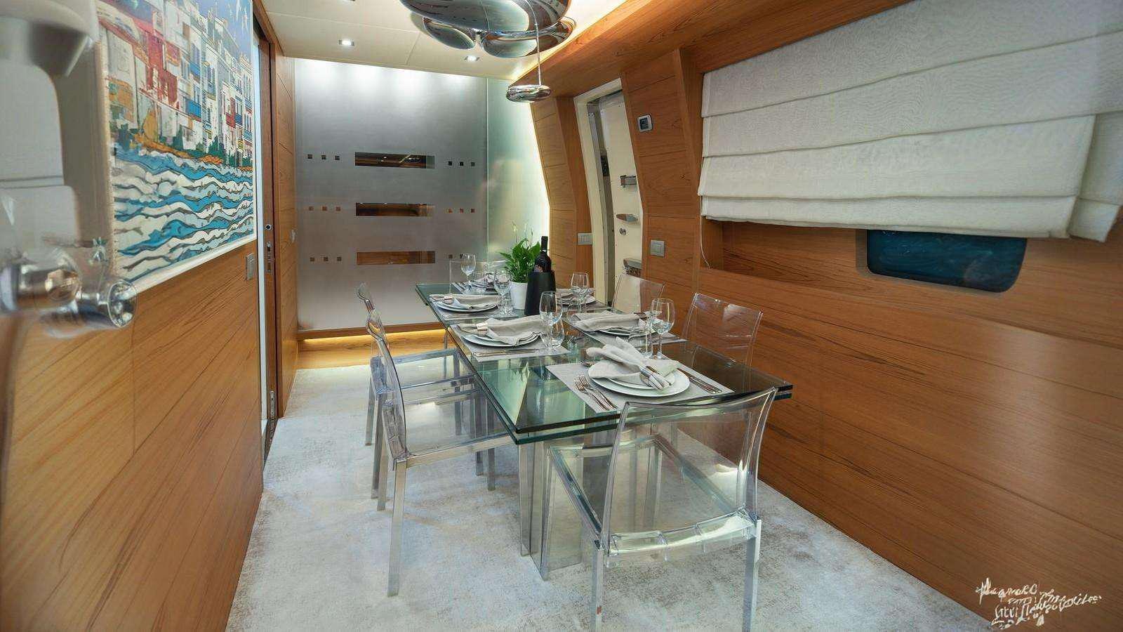 EL PECADO yacht charter 3