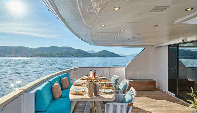 LOANA yacht charter 5