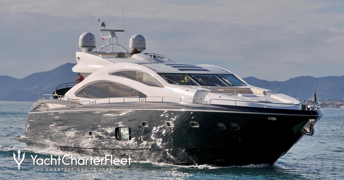 ARIYAS yacht charter 2