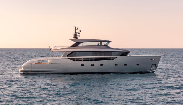 NEW YORK yacht charter 3