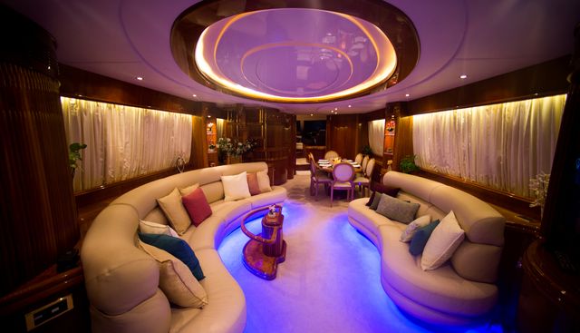 NAWAIMAA yacht charter 4