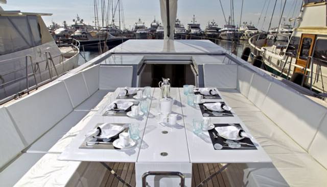 SENTINEL yacht charter 4