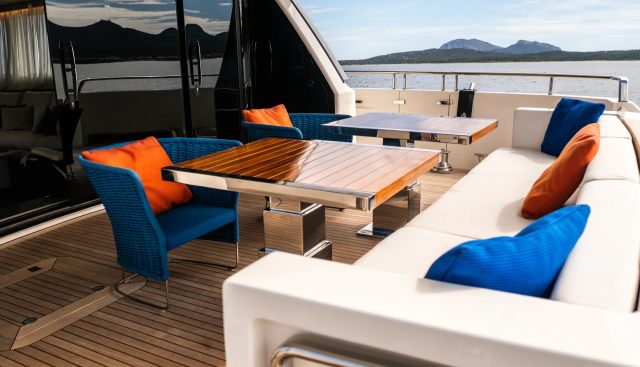ALEIN yacht charter 5