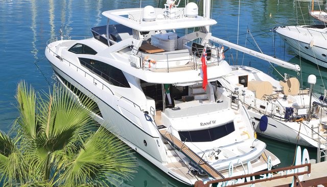 RAOUL W yacht charter 2
