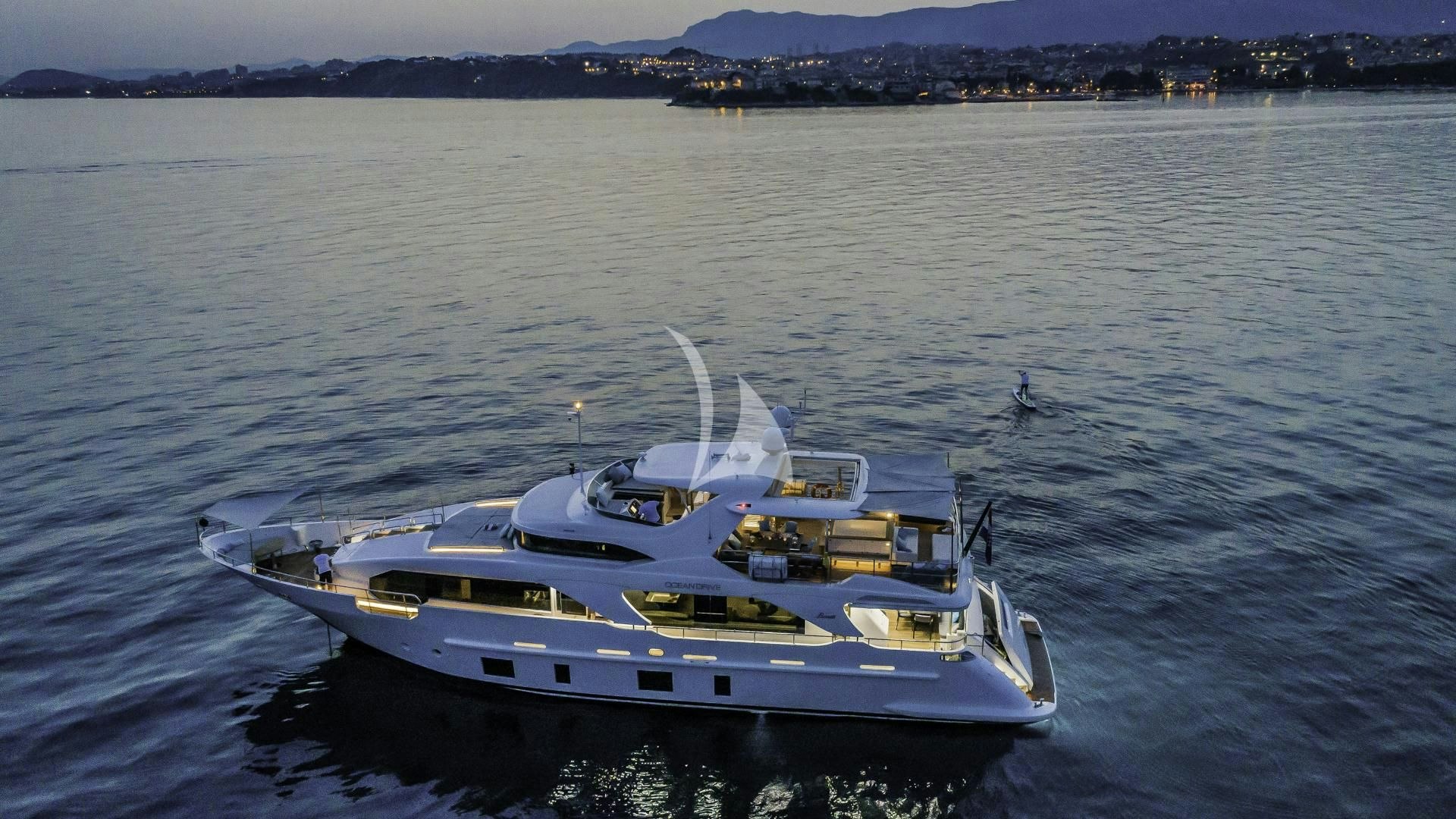 OCEAN DRIVE yacht charter 5