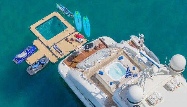LIBERDADE yacht charter 5