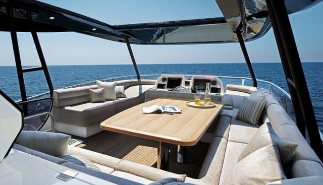 ESMERALDA OF LONDON yacht charter 3