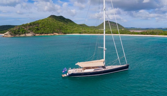 LEONARA yacht charter 4