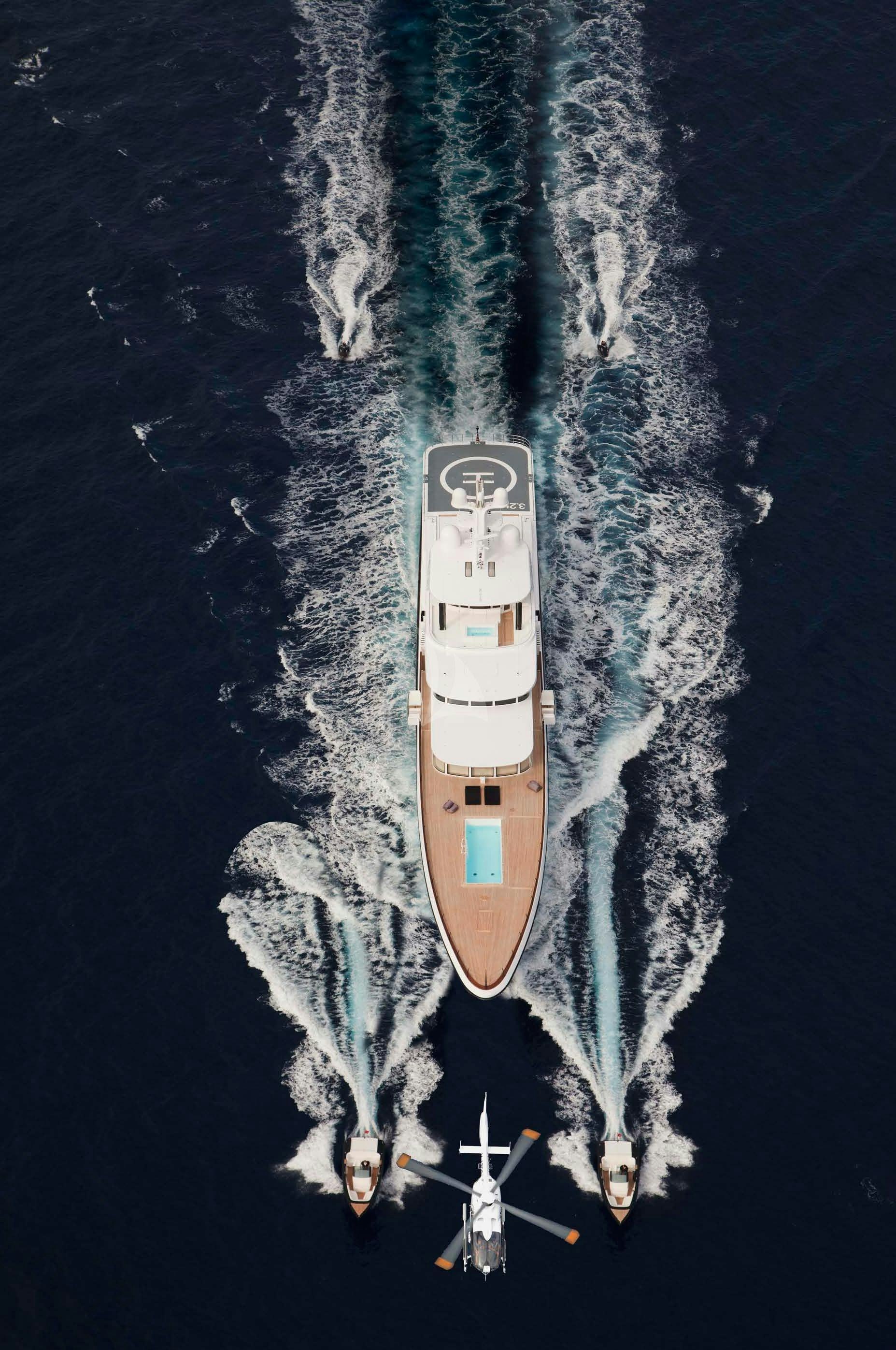 AIR yacht charter 4