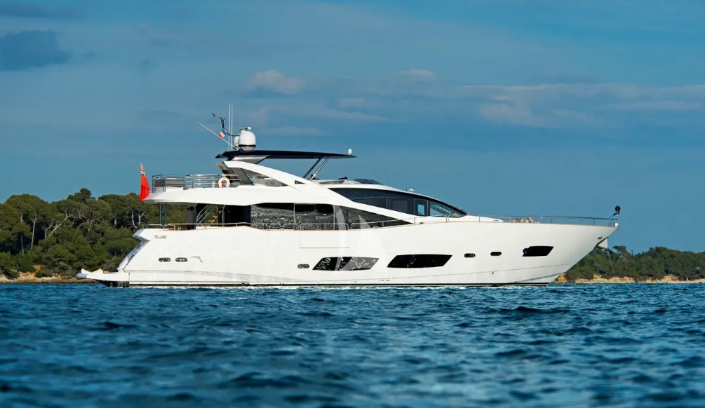 OASIS YACHT CHARTER yacht charter