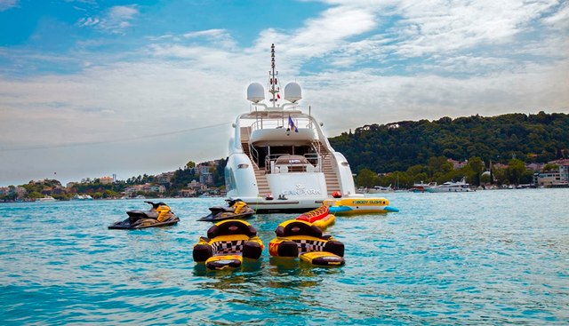CANPARK yacht charter 5