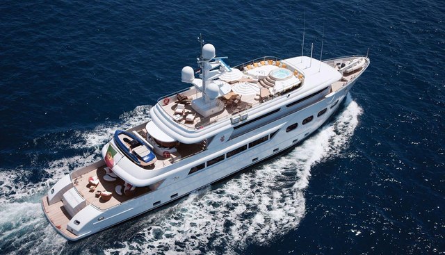 BARON TRENCK yacht charter 5