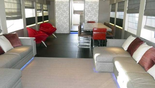 AURORA yacht charter 4
